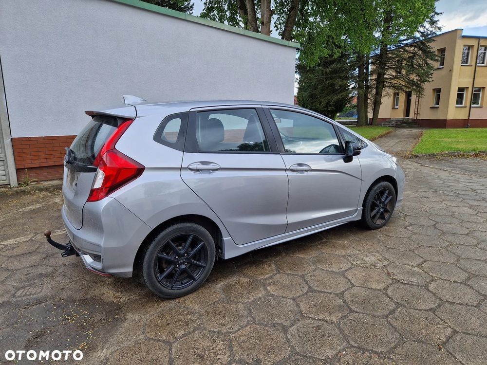 Honda Jazz 1.5 i-VTEC CVT Dynamic - 6