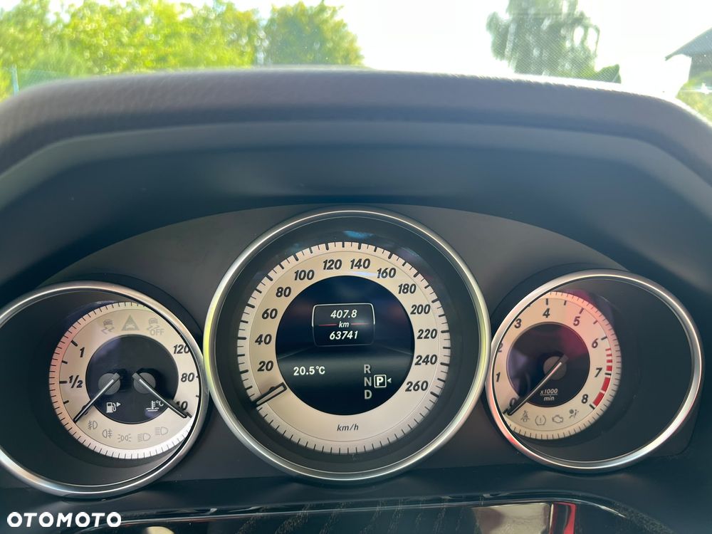 Mercedes-Benz Klasa E 400 7G-TRONIC Avantgarde - 29