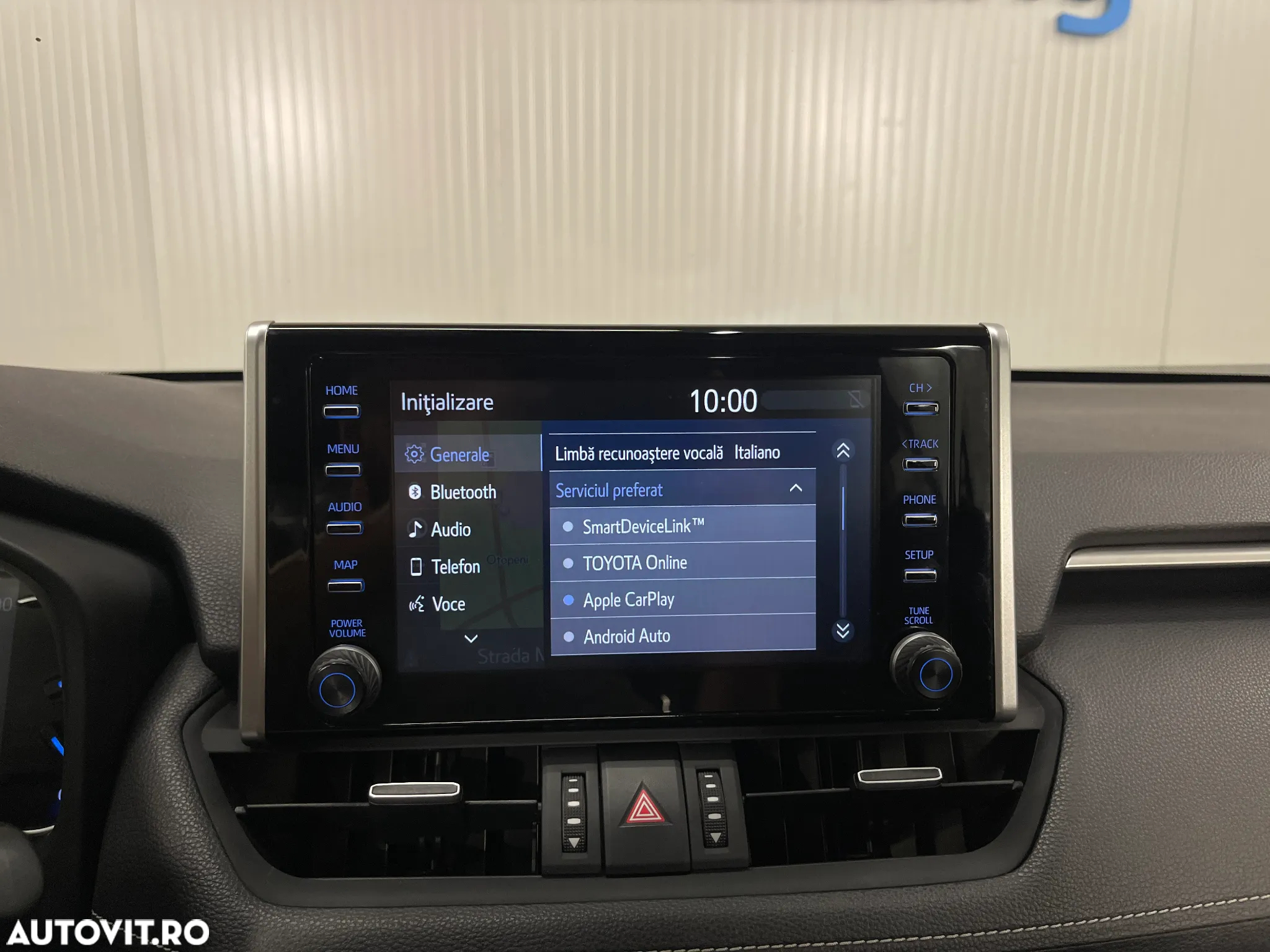 Toyota RAV4 - 13