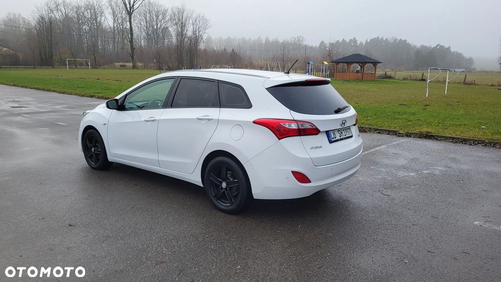 Hyundai i30 i30cw 1.4 Advantage - 16