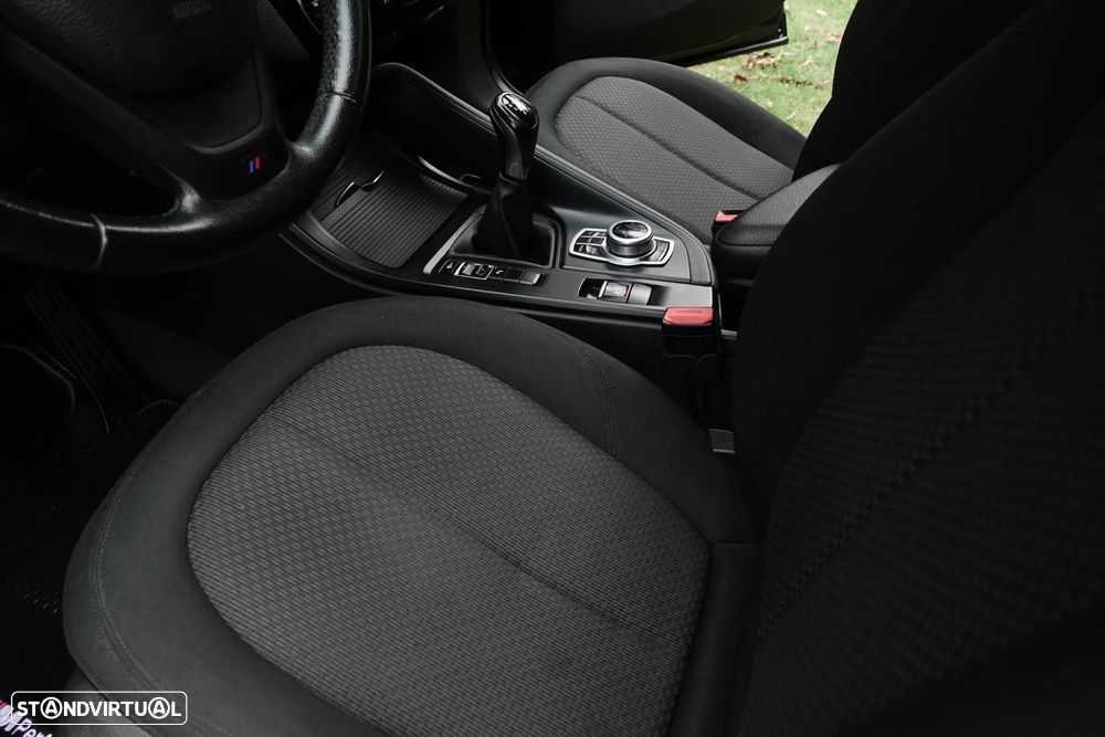 BMW X1 16 d sDrive Pack M - 41