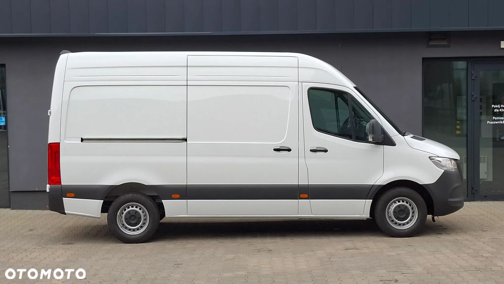 Mercedes-Benz Sprinter - 6
