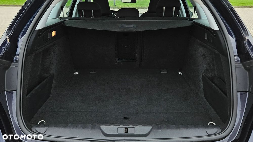 Peugeot 308 e-HDi 115 Stop & Start Allure - 17