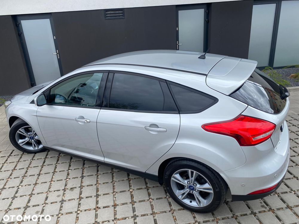 Ford Focus 1.0 EcoBoost STart-Stopp-System TITANIUM - 10