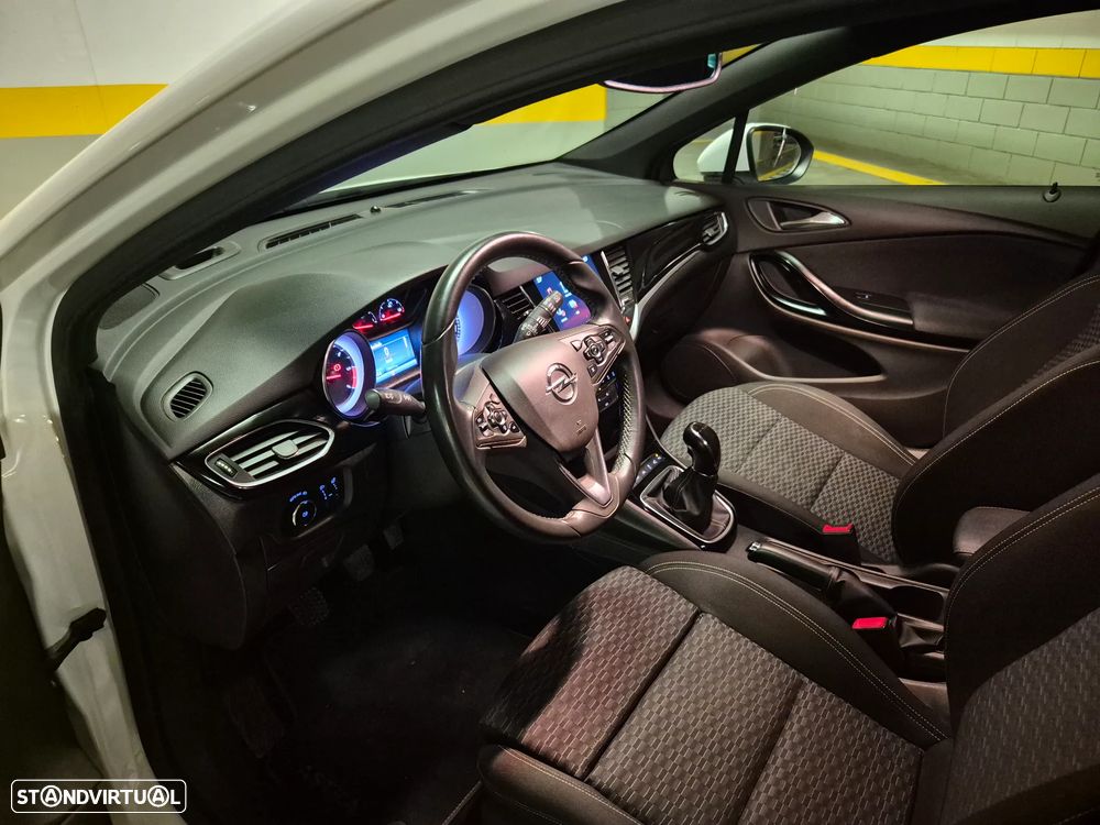 Opel Astra 1.6 CDTI Dynamic Sport S/S - 23
