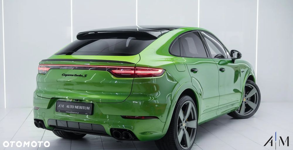 Porsche Cayenne - 8