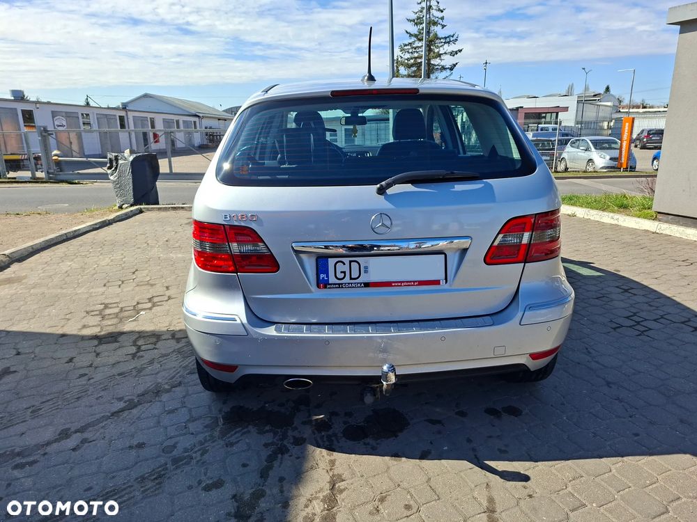 Mercedes-Benz Klasa B 180 EU5 - 6
