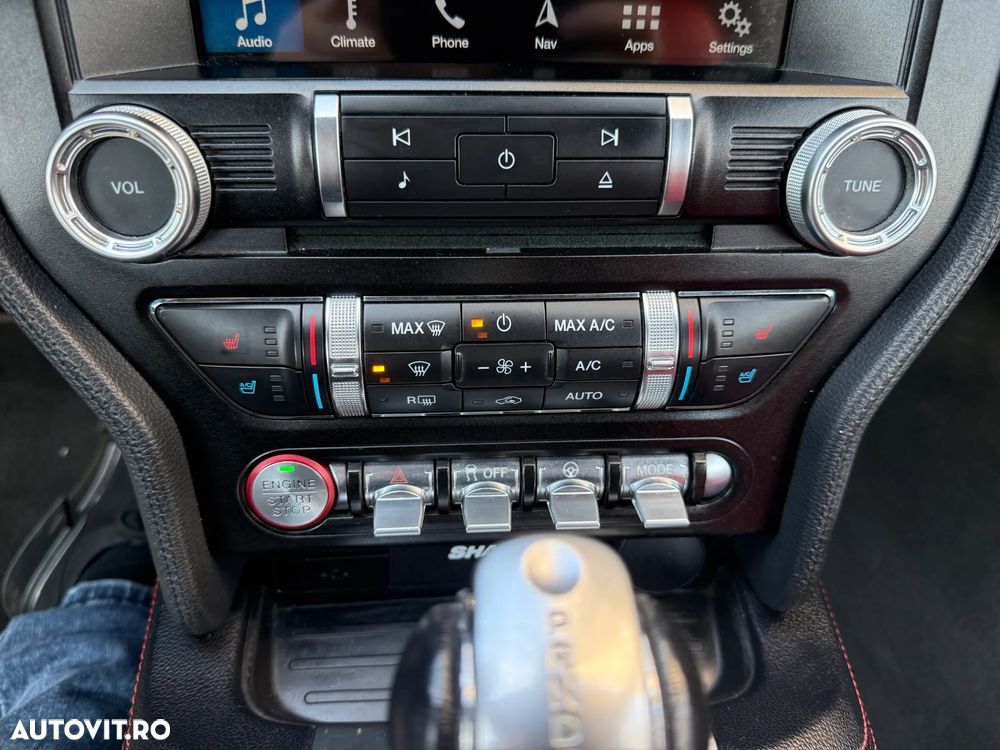 Ford Mustang 5.0 V8 Aut. GT - 37