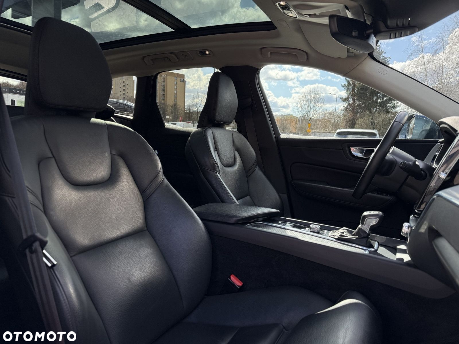 Volvo XC 60 - 22