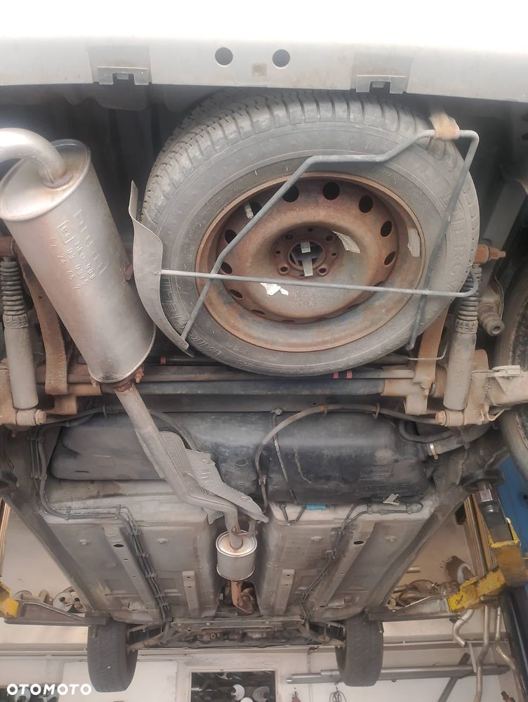 Citroën Berlingo 1.6i Pakiet Plus - 38