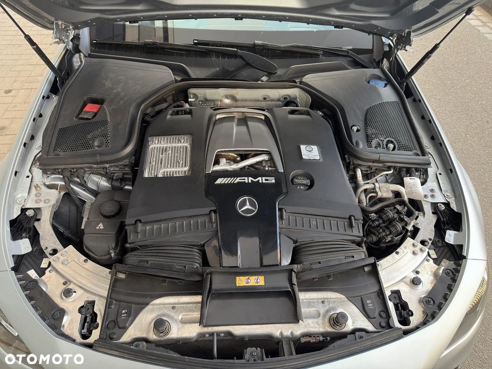 Mercedes-Benz Klasa E - 39