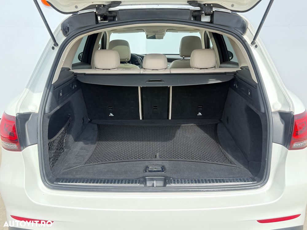 Mercedes-Benz GLC 220 d 4MATIC 9G-TRONIC AMG Line - 30