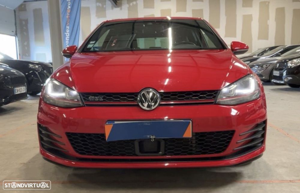 VW Golf 2.0 TSi GTi DSG Performance - 1