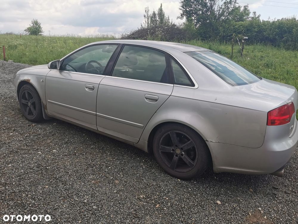 Audi A4 Limousine - 2