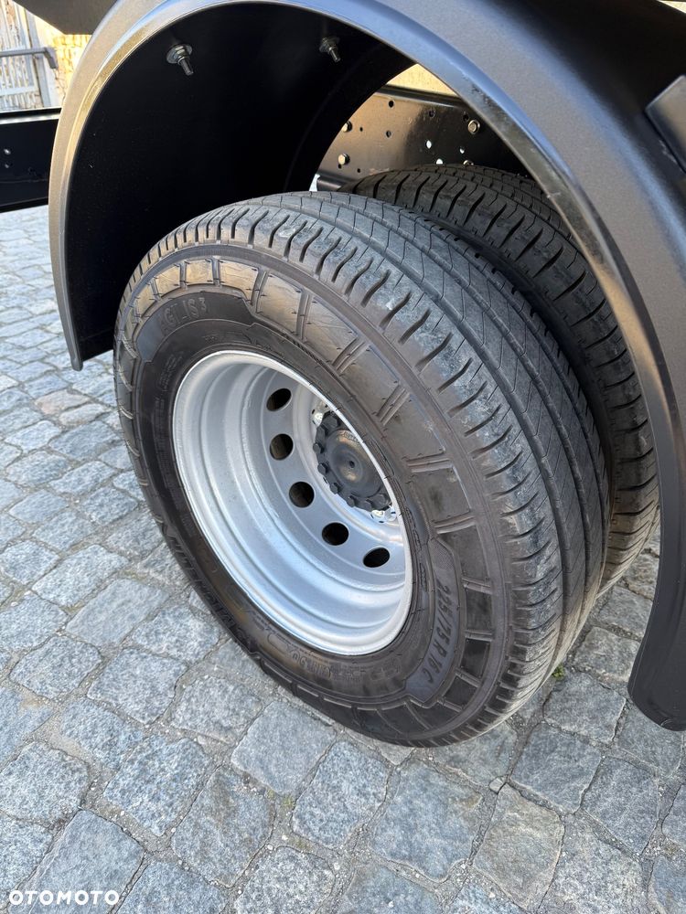 Iveco 72C18 35C15 50C15 - 16