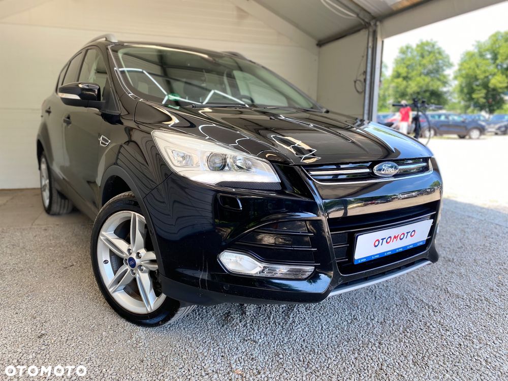 Ford Kuga 2.0 TDCi 4x4 Titanium - 37