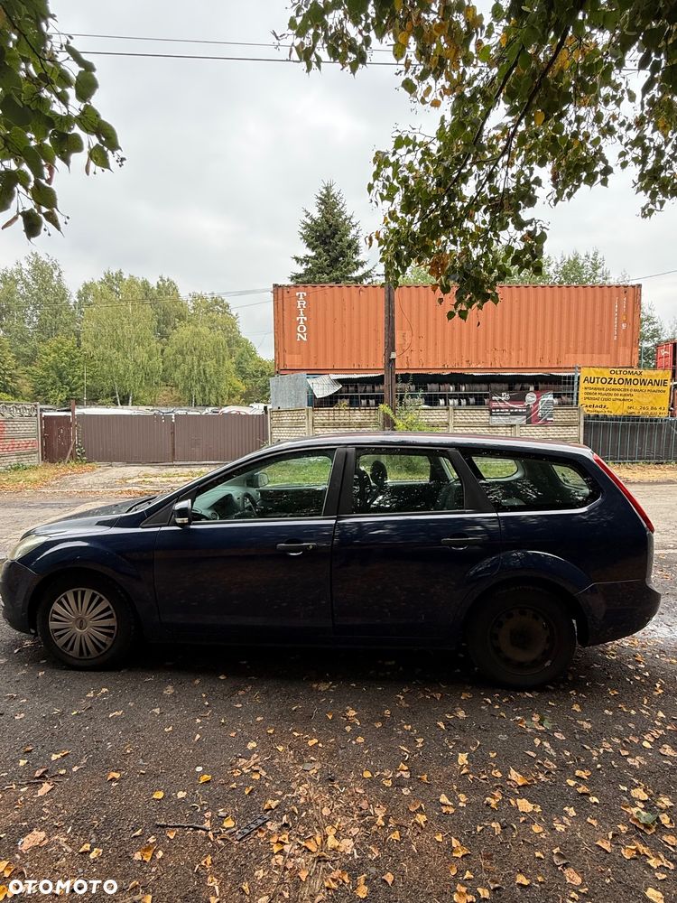 Ford Focus Kombi MK2 Lift  na części - 2