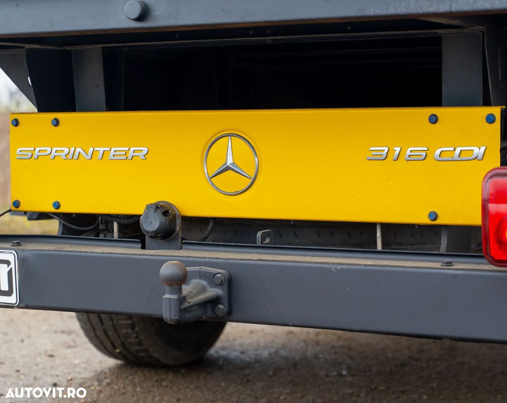 Mercedes-Benz Sprinter - 5