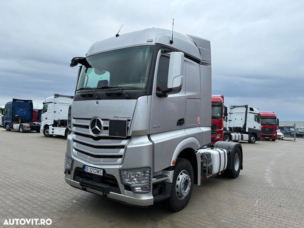 Mercedes-Benz Actros - 1