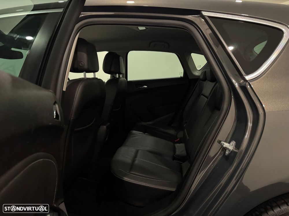 Opel Astra 1.6 CDTI Cosmo Start/Stop - 30