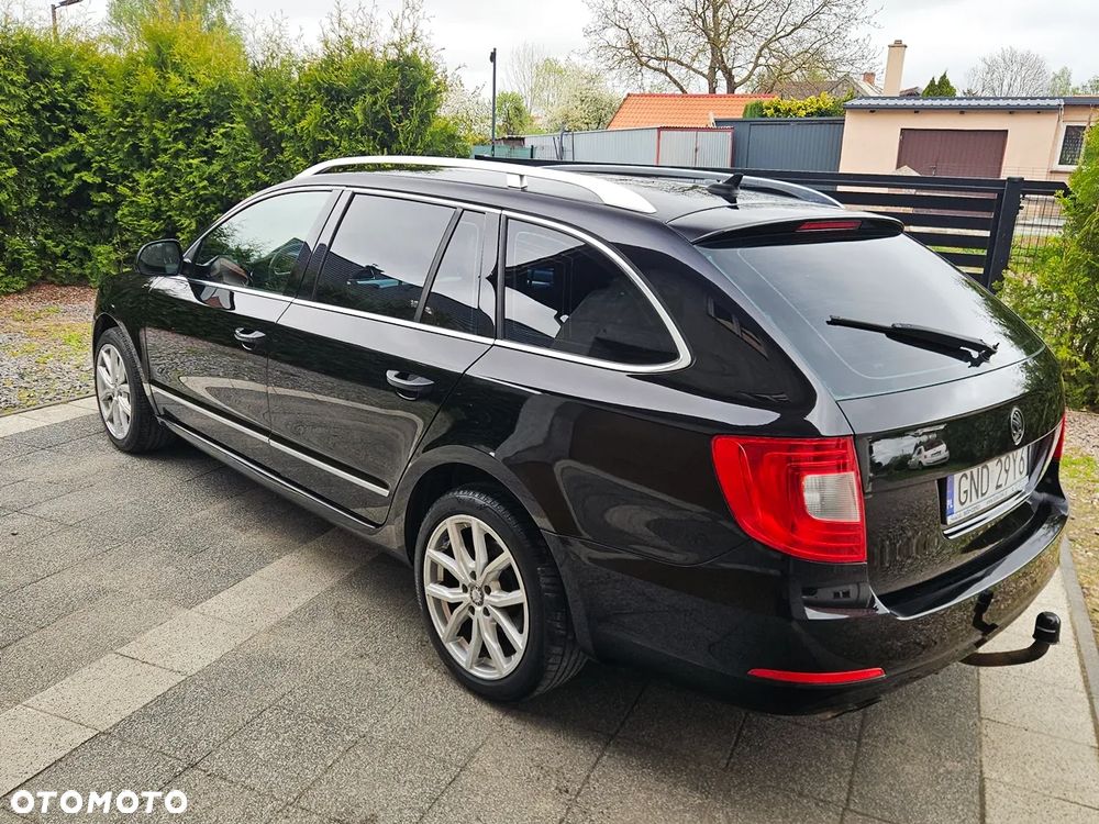 Skoda Superb 2.0 TDI Platinum DSG - 25