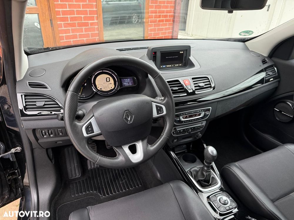 Renault Megane Grandtour TCe 130 BOSE Edition - 20