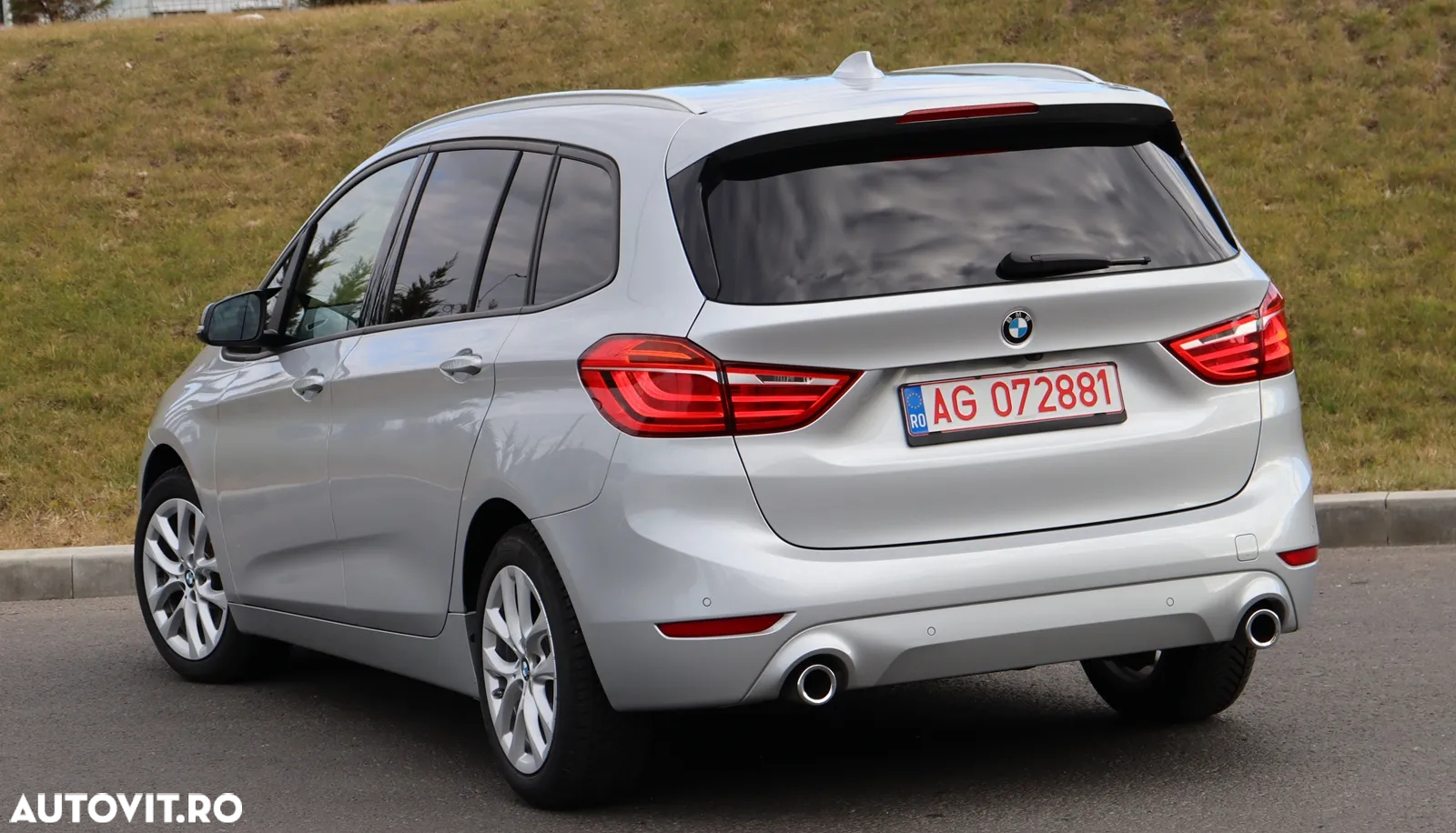 BMW Seria 2 218d Active Tourer Aut. Sport Line - 9