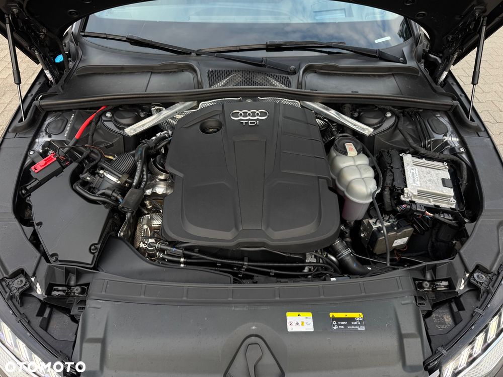 Audi A4 Avant 40 TDI S tronic sport - 40