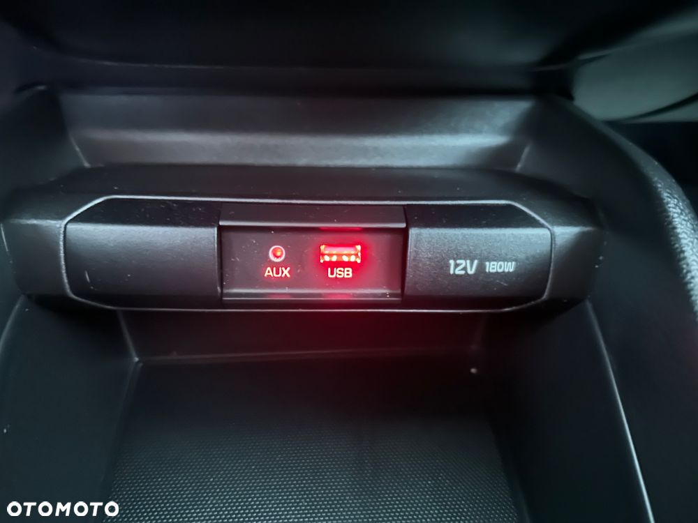 Kia Rio 1.2 Business Line - 38