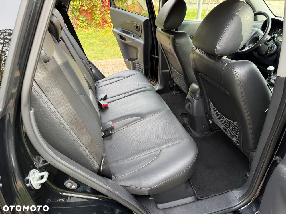 Hyundai Tucson 2.0 CRDi 4WD GLS - 20