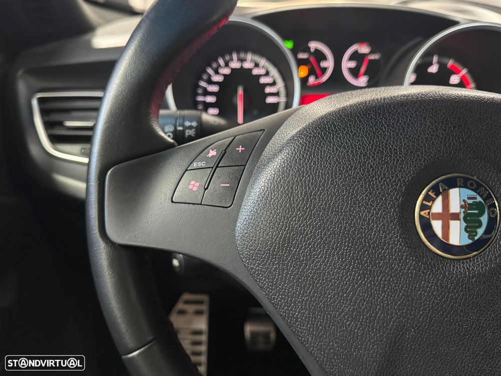 Alfa Romeo Giulietta 1.6 JTDM Veloce - 18