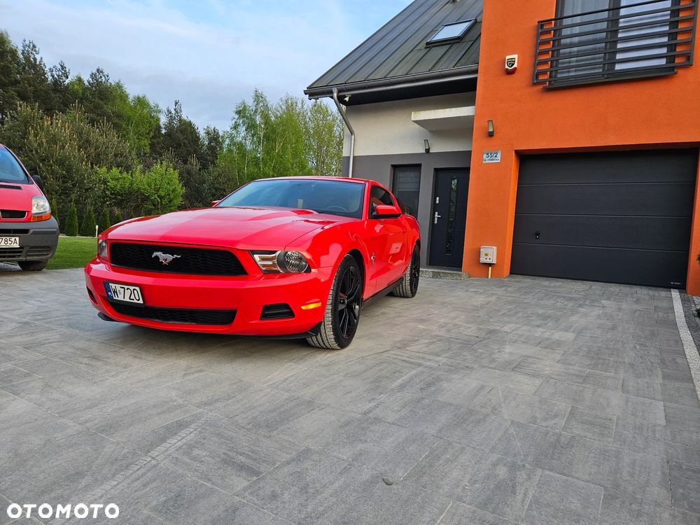 Ford Mustang 3.7 V6 Premium - 1