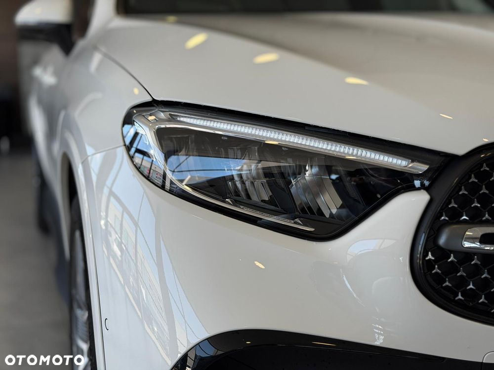 Mercedes-Benz GLC 220 d mHEV 4-Matic AMG Line - 8