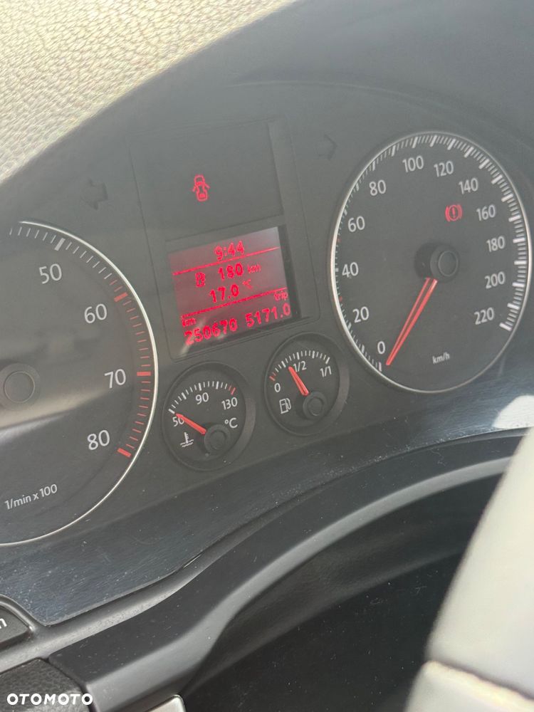 Volkswagen Golf 1.4 Comfortline - 17