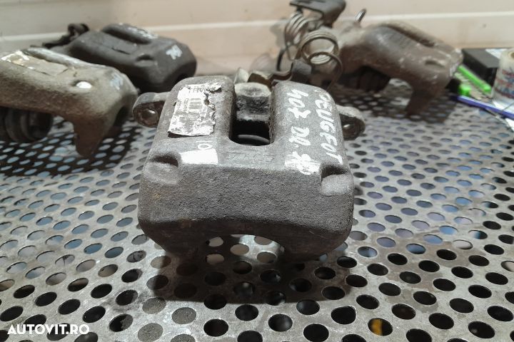 Etrier spate dreapta Peugeot 407 1 [2004 - 2010] Coupe 2.7 HDi AT (20 - 2