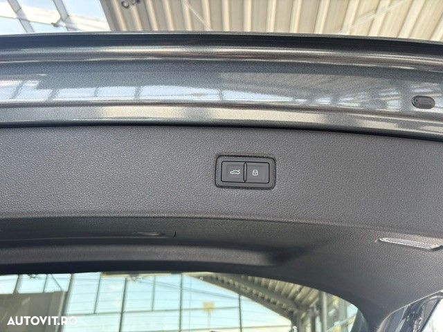 Audi Q7 50 TDI quattro Tiptronic MHEV S Line - 11
