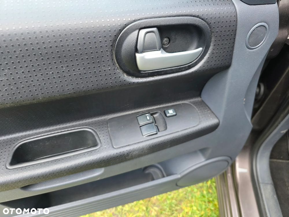 Mitsubishi Colt 1.3 Motion Plus - 17