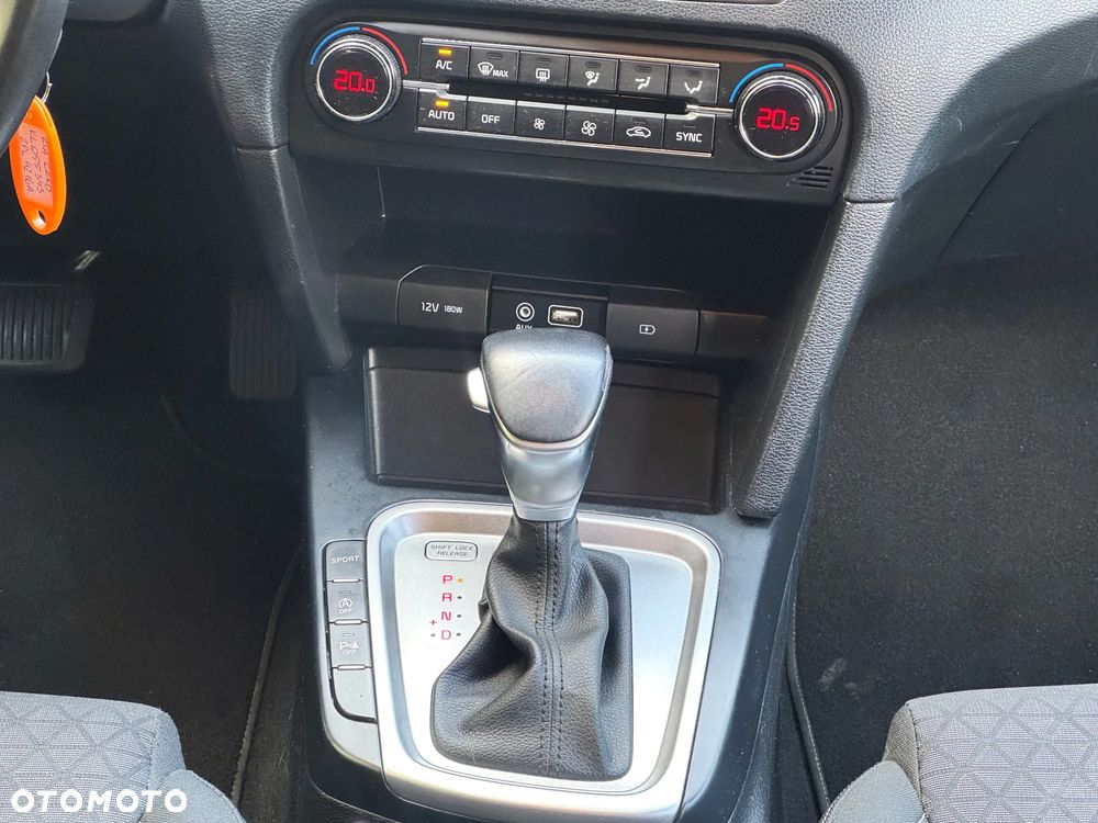 Kia Ceed 1.4 T-GDI L DCT - 15