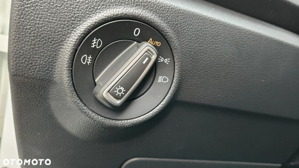 Volkswagen T-Roc 1.5 TSI ACT Style - 23