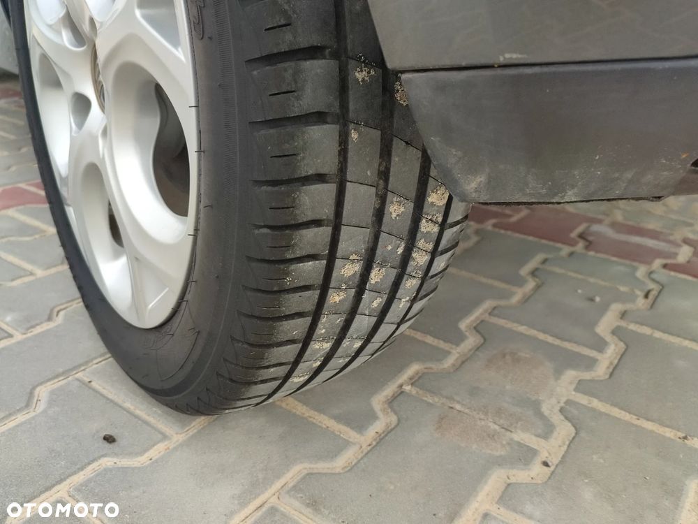 Citroën C3 1.6 BlueHDi Shine S&S - 28