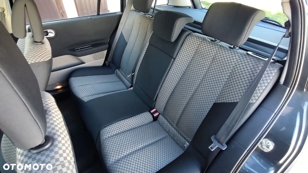 Renault Megane - 18