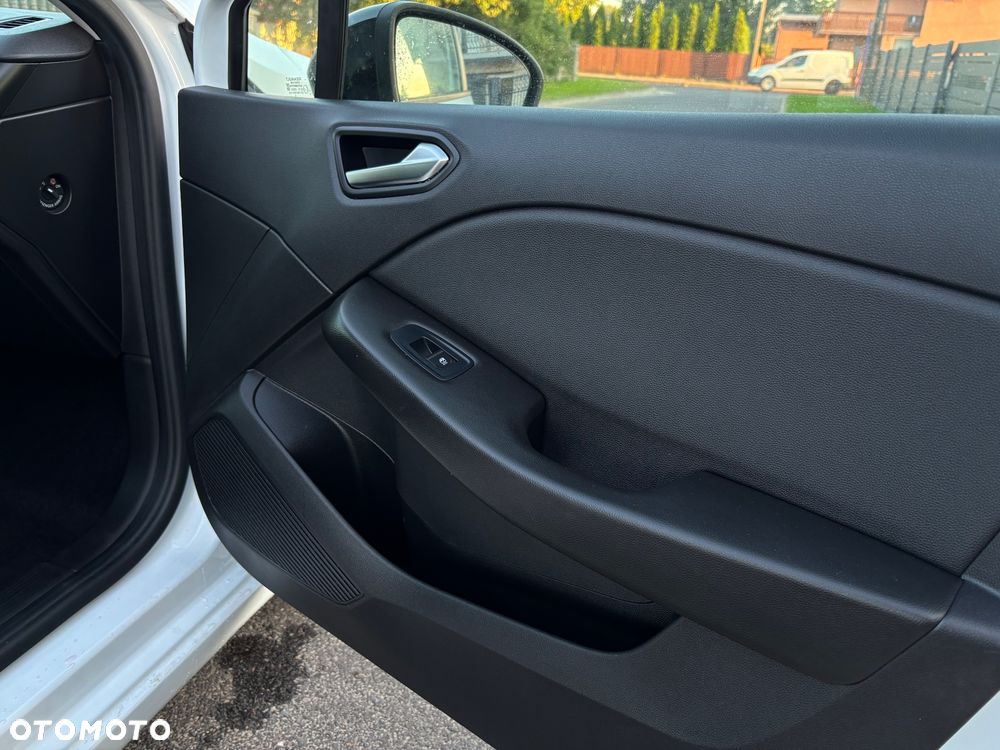 Renault Clio BLUE dCi 85 BUSINESS EDITION - 12