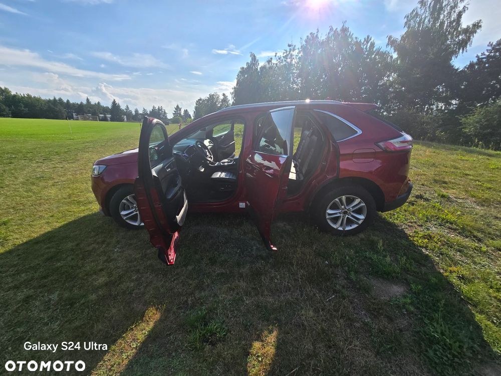 Ford Edge - 32