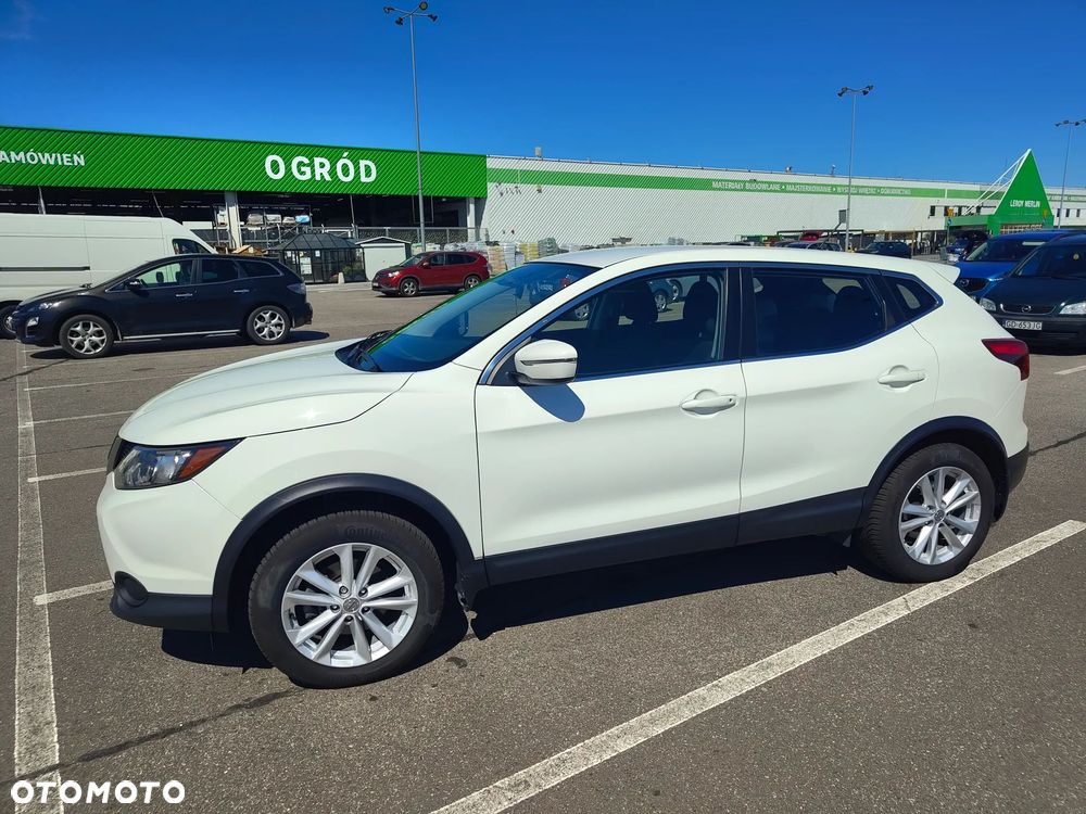 Nissan Qashqai - 4