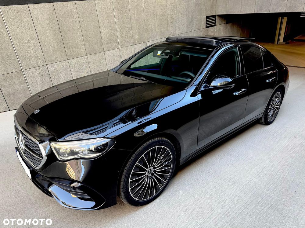 Mercedes-Benz Klasa E 220 d 4-Matic AMG - 22