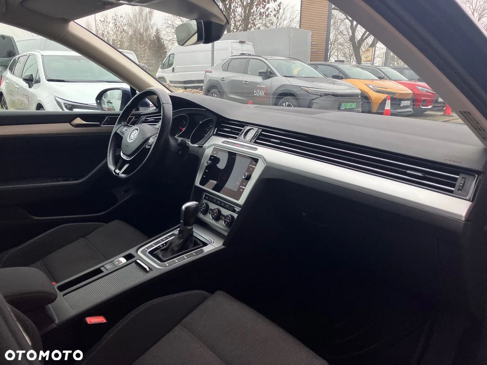 Volkswagen Passat 2.0 TDI BMT Comfortline DSG7 - 16