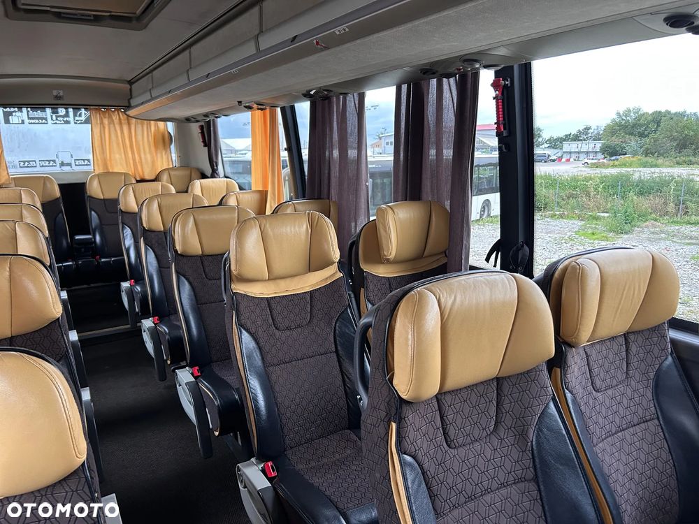 VDL FUTURA FHD2 - 22