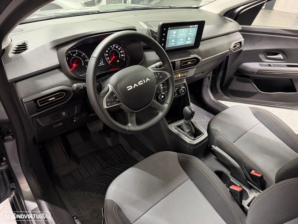 Dacia Sandero - 13