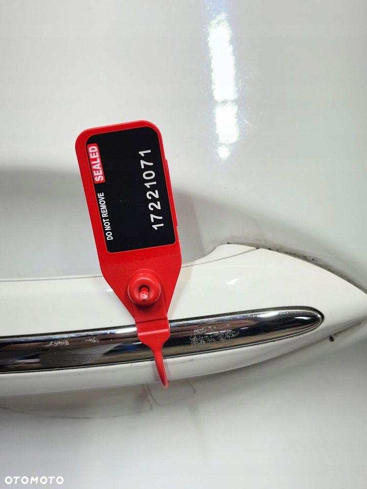 bmw 5 f10 f11 2015 tył strona prawa drzwi tylne a300 alpineweiss - 14