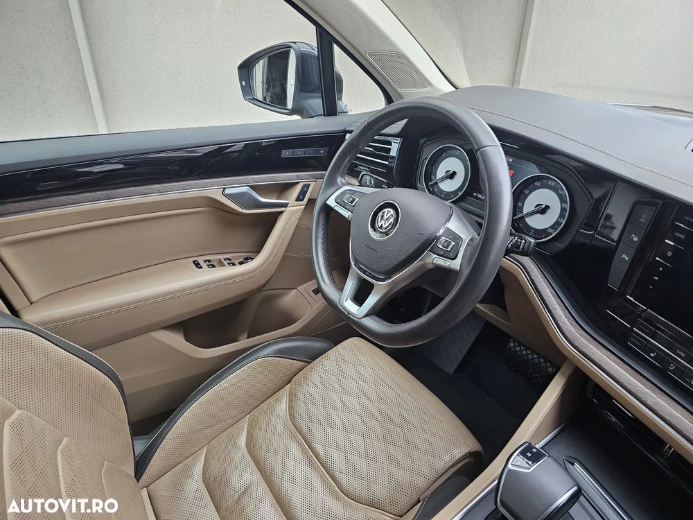 Volkswagen Touareg V6 TDI Atmosphere - 11